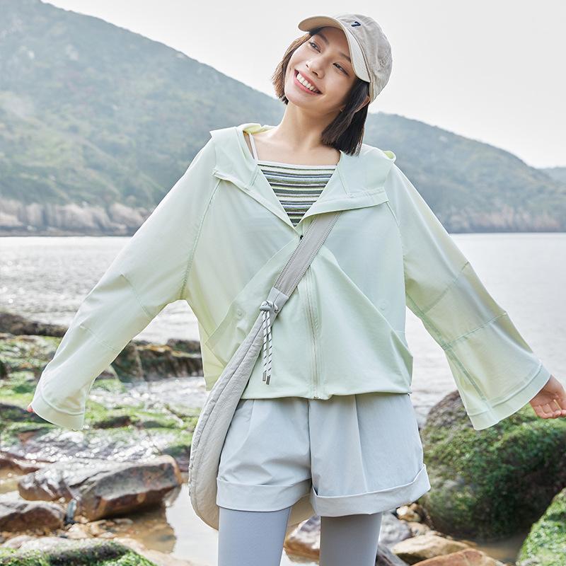 

Women’s Fashion Seamless Sun Protection Jacket High-End Outdoor UV Coat Loose Oversized Lightweight Sunscreen Top M зеленый лайм