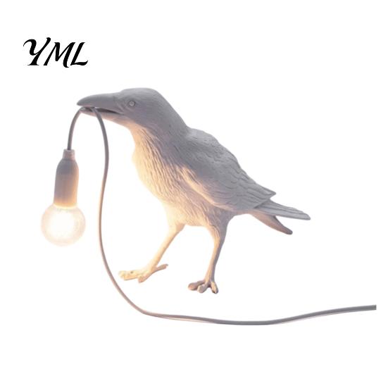 Dark Aesthetic Bedroom Decor Crow Table Lamp, Gothic Raven Night Light, Halloween Black Bird Unique Animal Desk Ornament Academia Lamp for Desktop