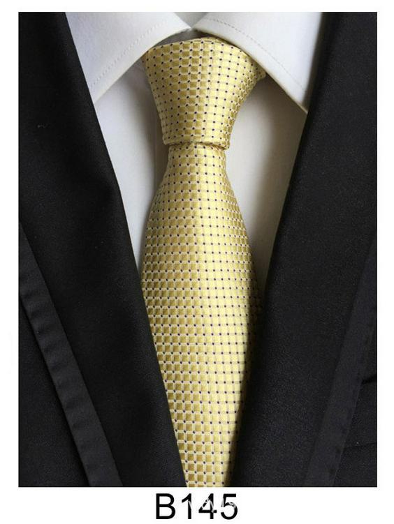 Cravate homme en soie et polyester faite main – Décontractée, formelle ou professionnelle