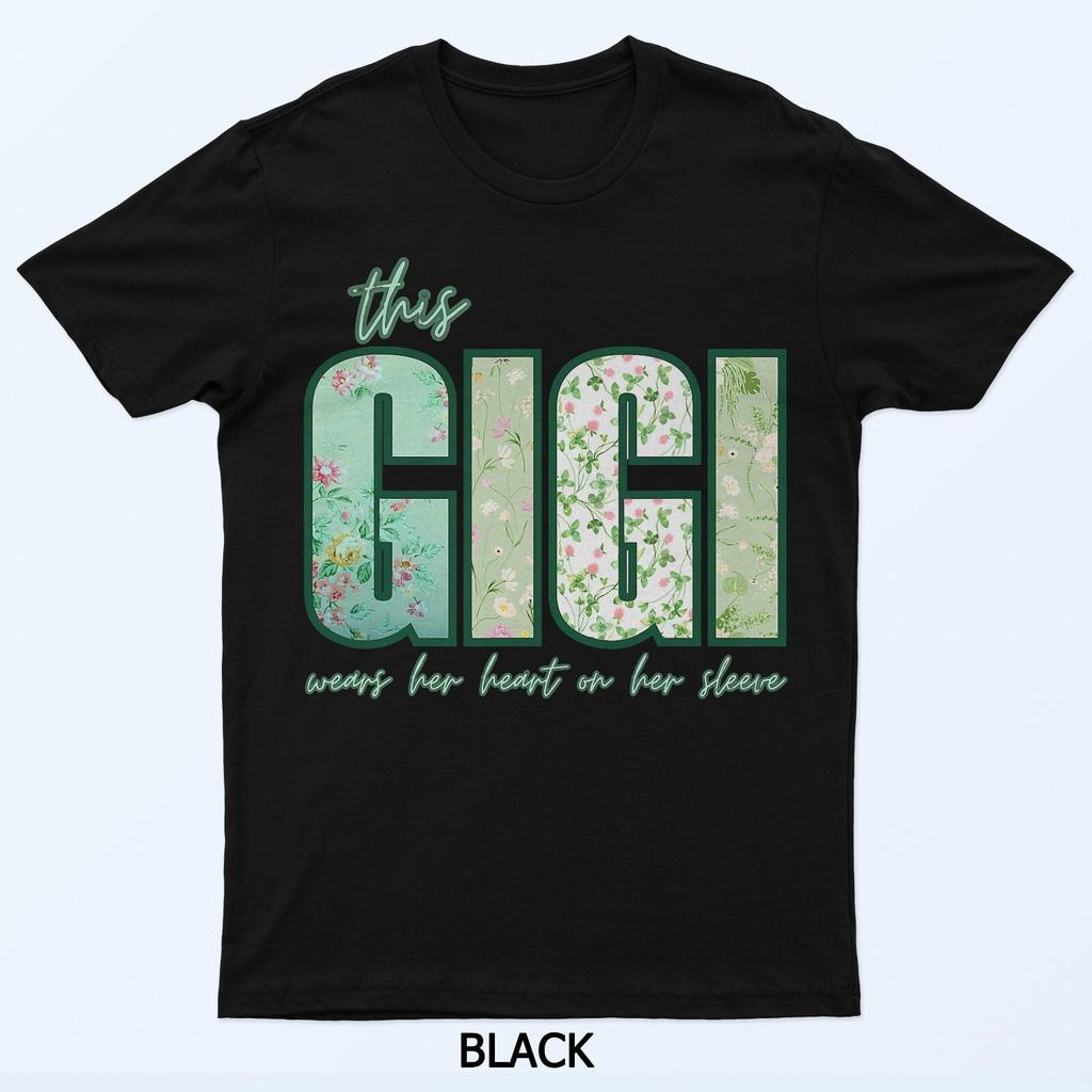 Ce t-shirt vert floral GIGI porte son cœur Grand-mère Fête des Mères