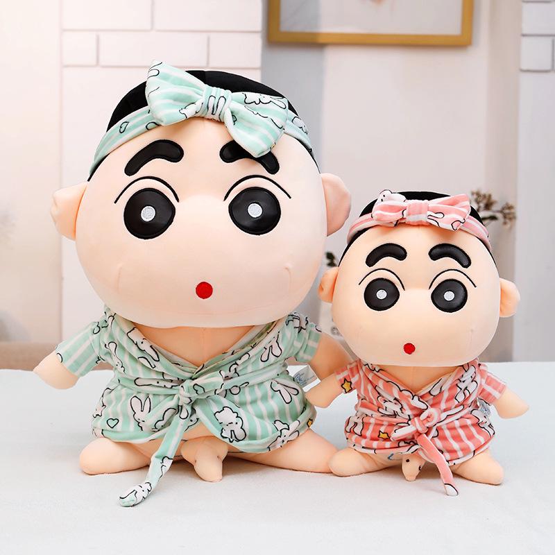 Creative Shin-chan Bathrobe Plush Toy – Funny Crayon Shin-chan Doll, Perfect Gift for Boyfriends.