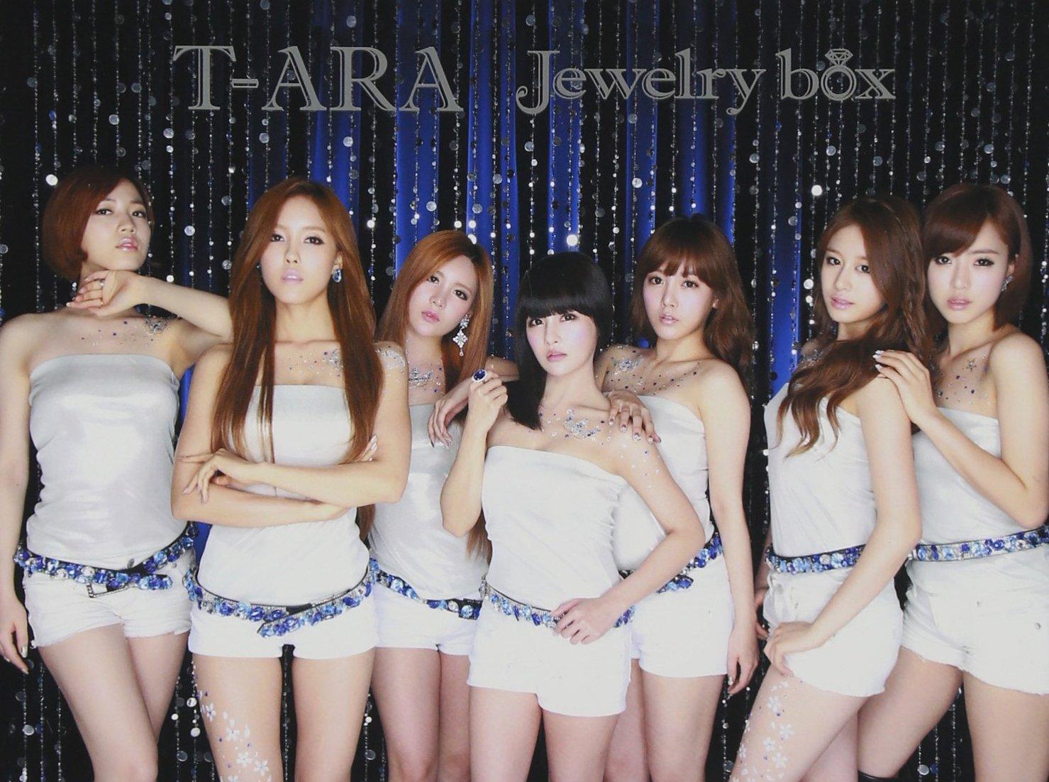 

Jewelry box production limited (Sapphire edition) (first edition) (with DVD)