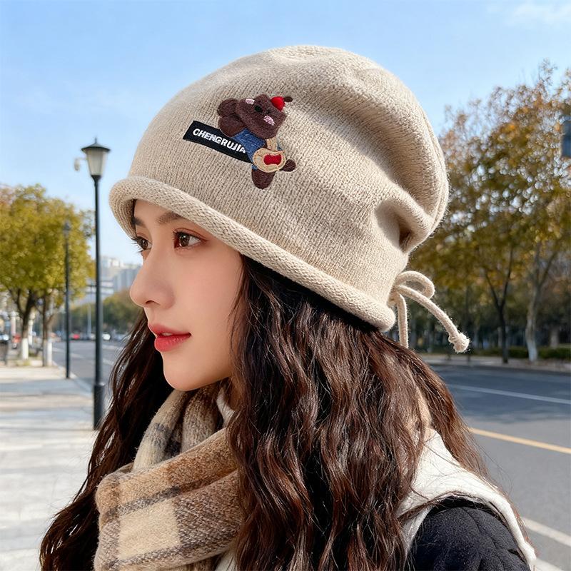 

Милая мультяшная шапка-медвежонок для женщин, осенне-зимняя вязаная шапка Баотоу, универсальная шапка-бини, подчеркивающая лицо, с маленьким загнутым краем, теплая шапка M（56-58cm）