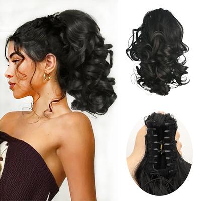 Συνθετικό κορδόνι για αλογοουρά Κοντό κυματιστό κλιπ αλογοουράς σε εξτένσιον μαλλιών με φυσική εμφάνιση για γυναίκες Αξεσουάρ μαλλιών καθημερινής χρήσης