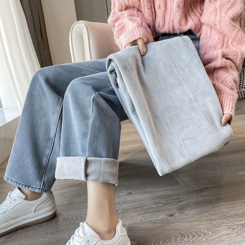 High-Waisted Women's Fleece-Lined Jeans: Warm, Slimming, Loose Straight-Leg, Wide-Leg, Thick Floor-Length Pants for Autumn/Winter.