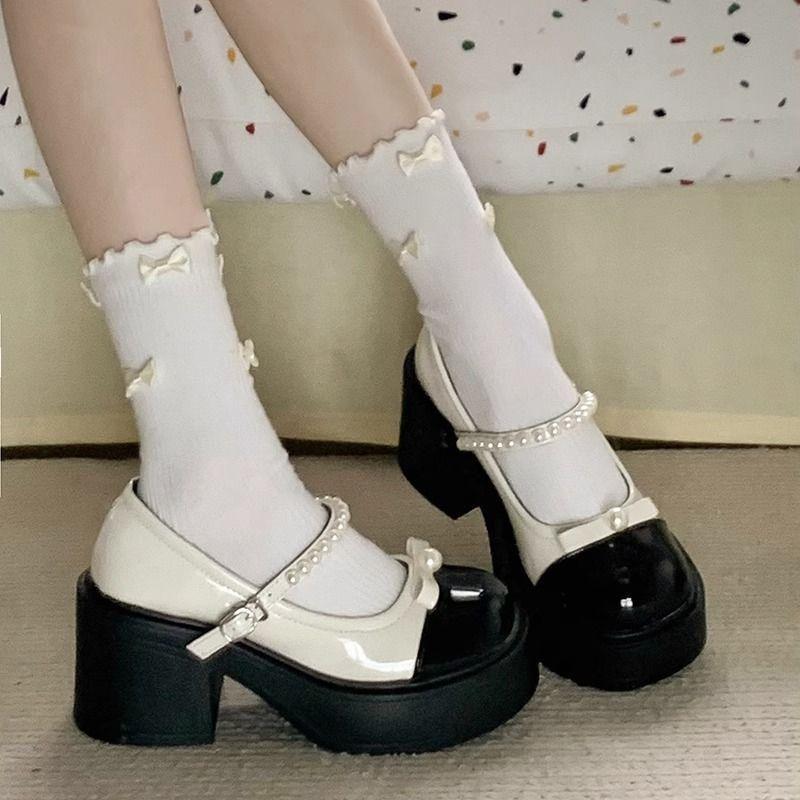 Coarse heel small leather shoes are less versatile, new Korean version, foreign style round head Mary Jane shoes, college style pearls