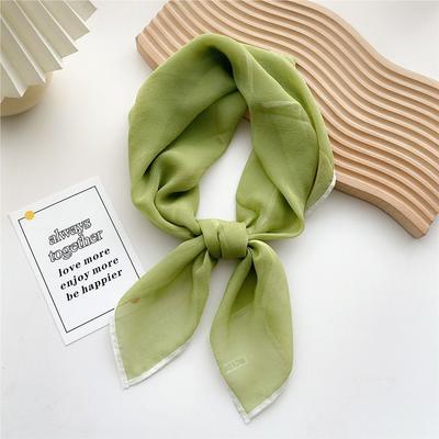 Écharpe Diaphane Couleur Unie pour Femme | Petite Écharpe Carrée Protection Solaire Fine Blanche Courte Écharpe Polyvalente Tour de Cou Accessoire Élégant d'Été