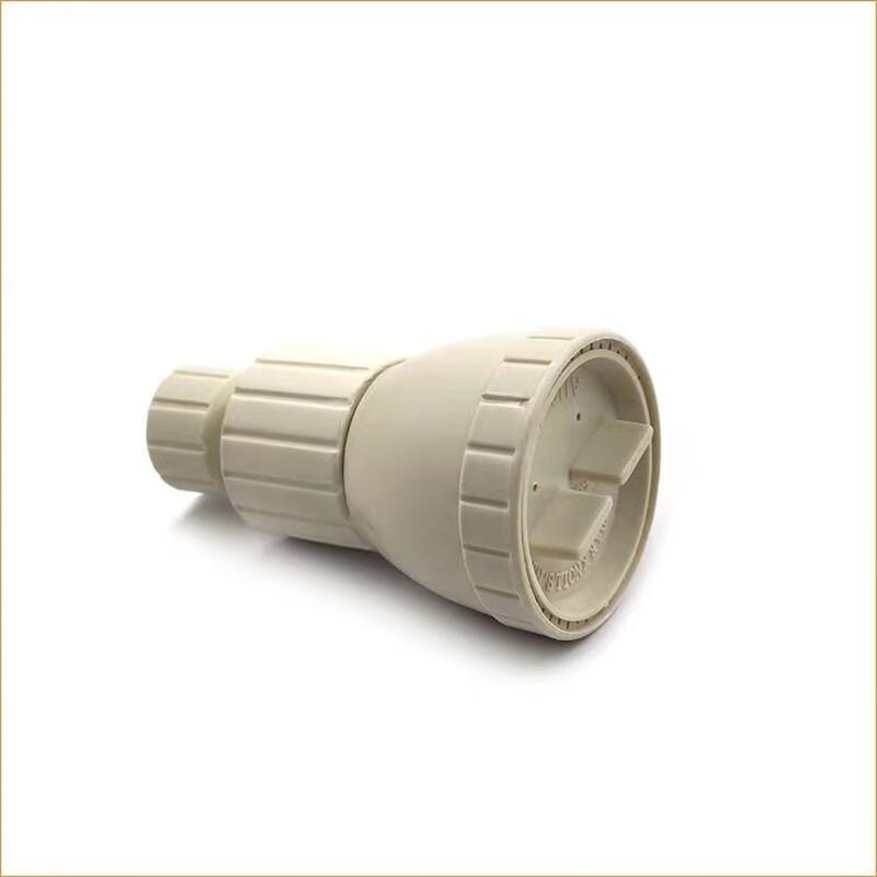 Пластиковая душевая лейка с функцией экономии воды