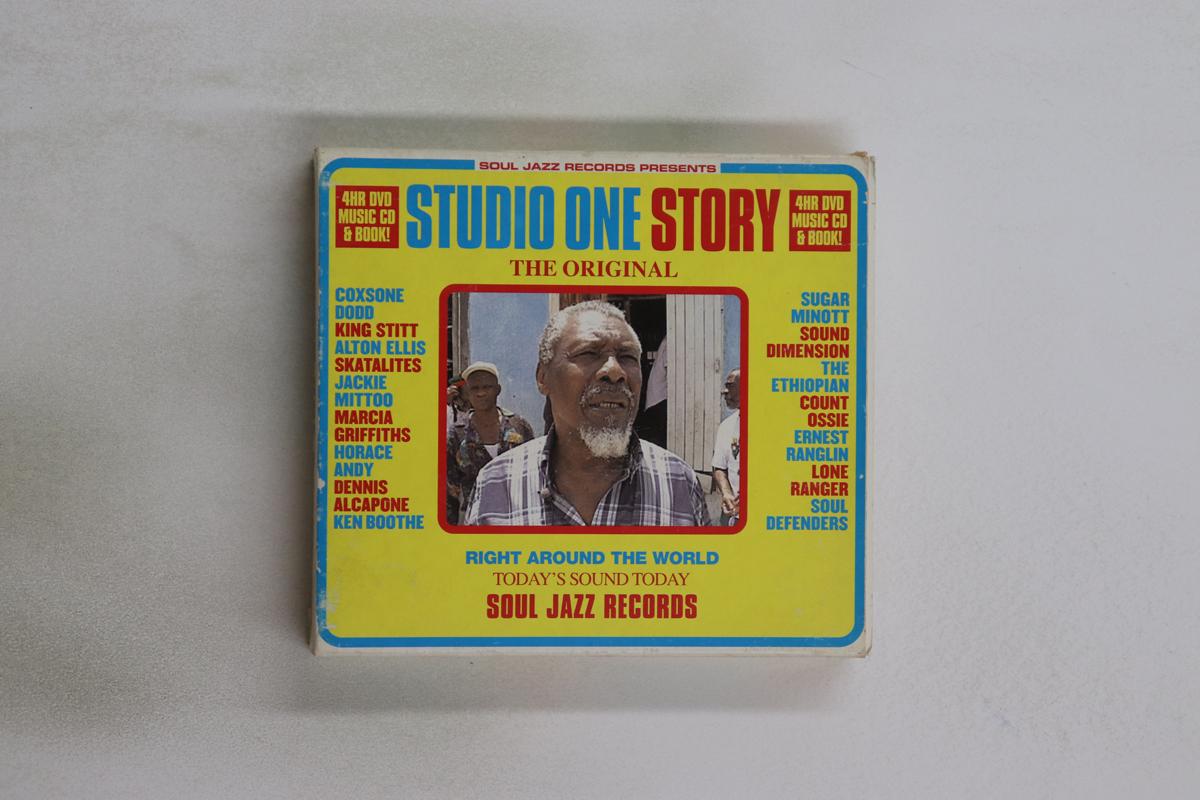 

CD VARIOUS - Studio One Story (CD+DVD) SJRCD68 SOUL JAZZ 2002 UK Reggae, Ska & Dub Used