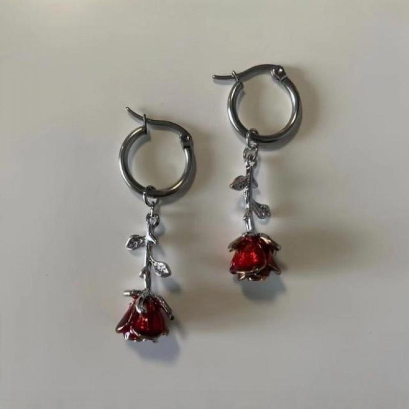 Original Niche Design High-End Sweet Cool Earrings with Cold Style
