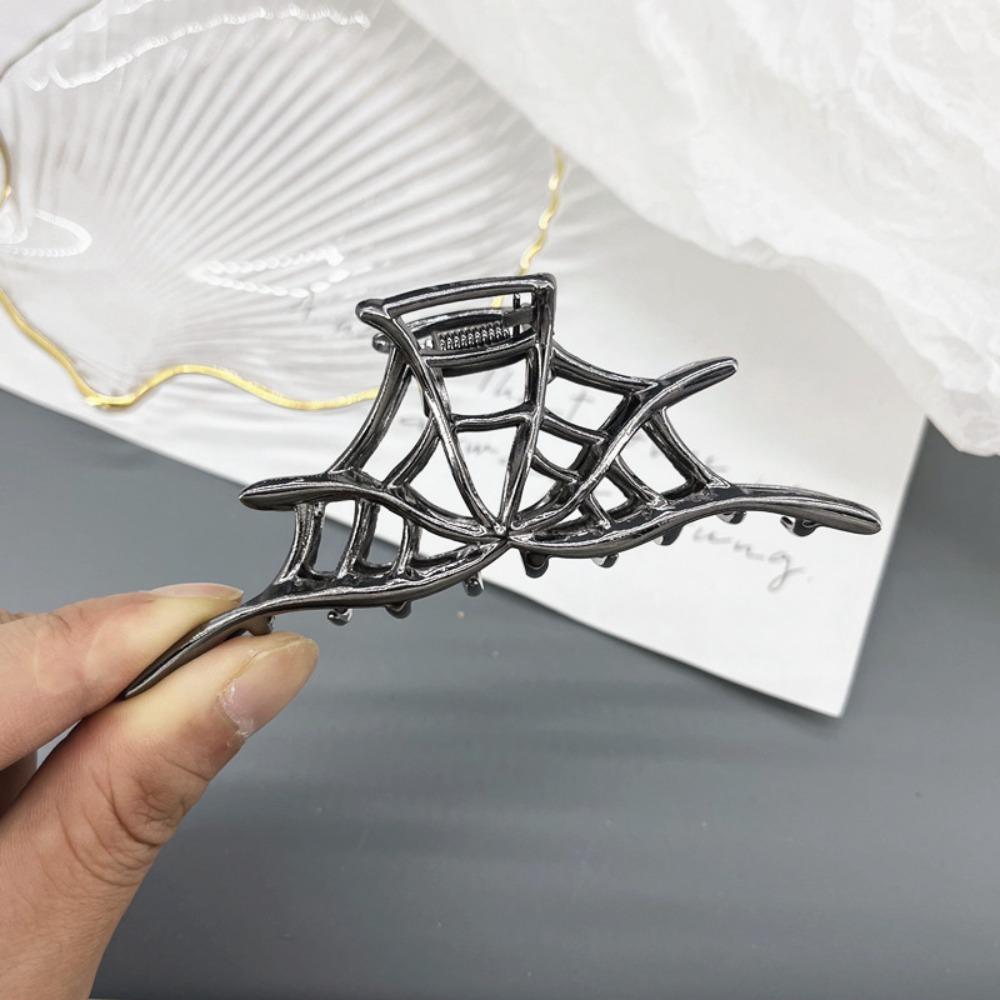 Hohle Halloween Haarklammer Zink Zinklegierung Metall Haarspange Mode Spinne Hai-Klammer Arbeit