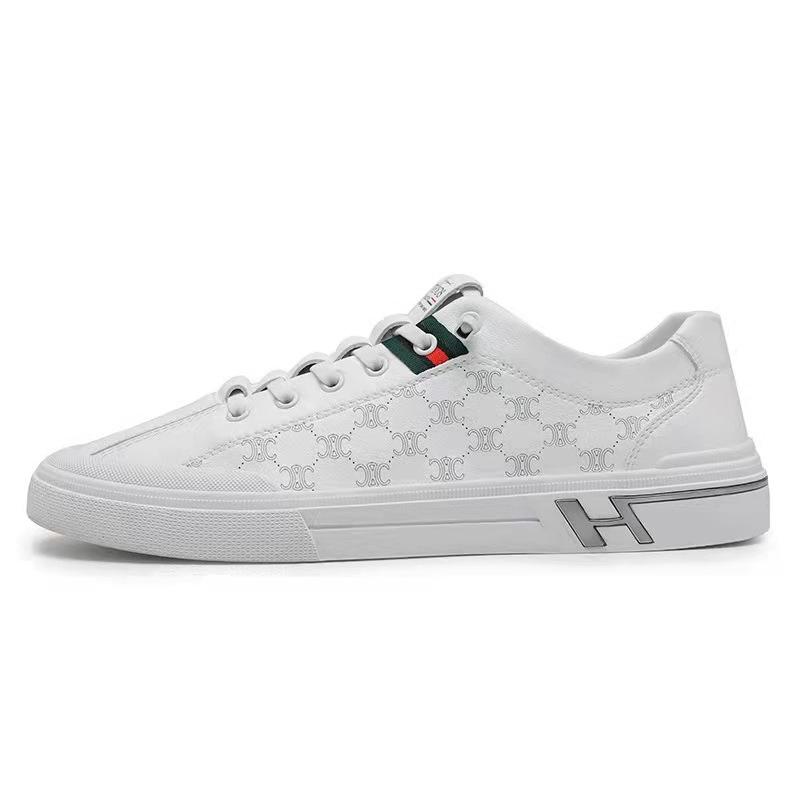 Men's shoes casual board shoes fashion trend versatile soft sole soft surface white shoes one pedal casual trendy men's shoes