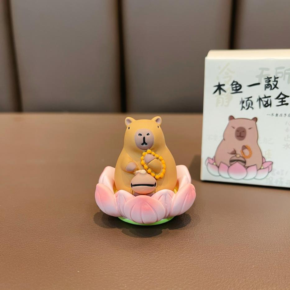 Cartoon Exquisite Resin Handicraft Desktop Small Ornament, Original Buddhist Good Luck Lotus Lotus Pig Cute Handmade Figurines