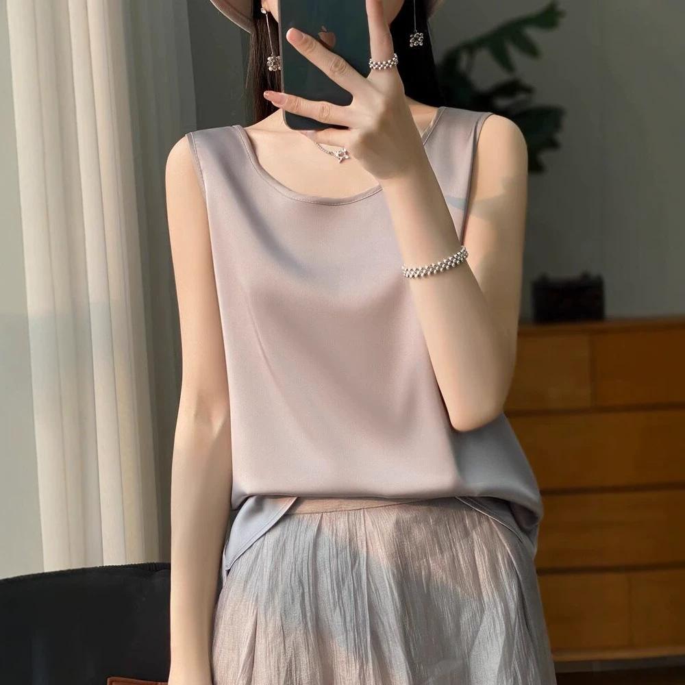 Summer new temperament sleeveless vest women's outer wear fashion round neck foreign style versatile acetic acid satin top A