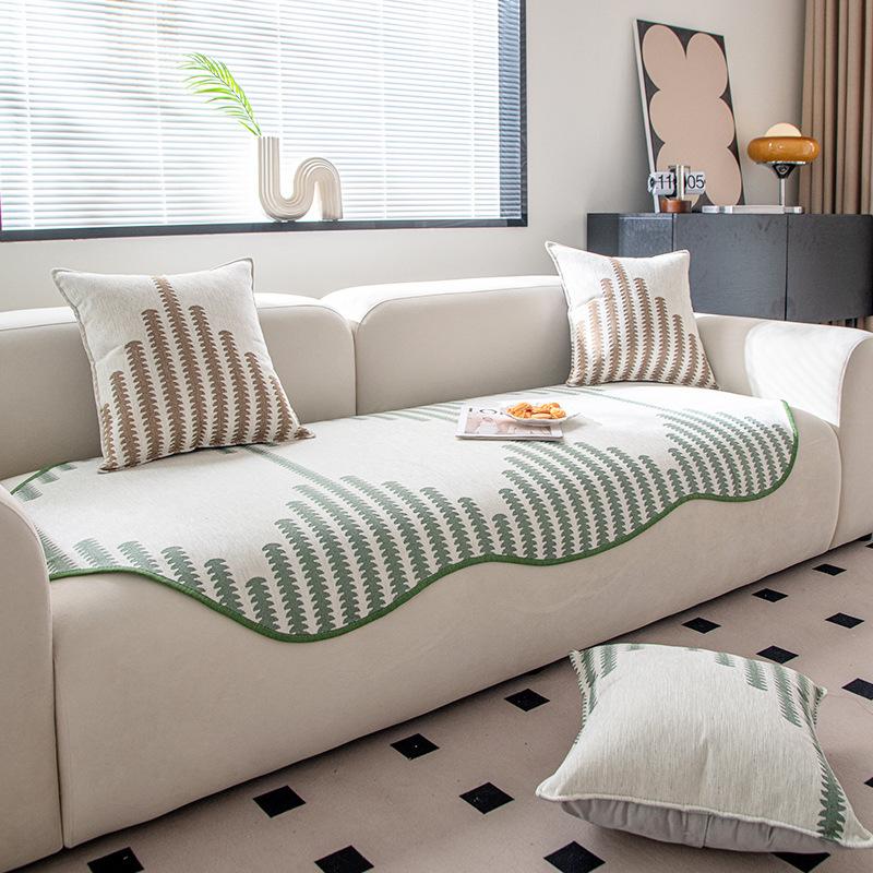 Chenille Irregular Shaped Sofa Cushion Four Seasons Universal Non-Slip Anti-Scratching Straight Row Sofa Towel Cover Cloth
