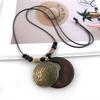 Vintage Boho Pullover Kette Leder Kette Langes Holz Anhänger Halskette Handgemacht Hohl Blätter Kleidung Anhänger für Frauen Männer