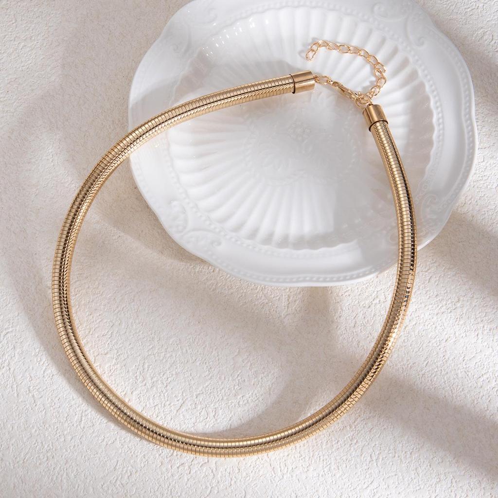 European & American High-End Gold Wire Multi-Layer Bracelet Necklace.
