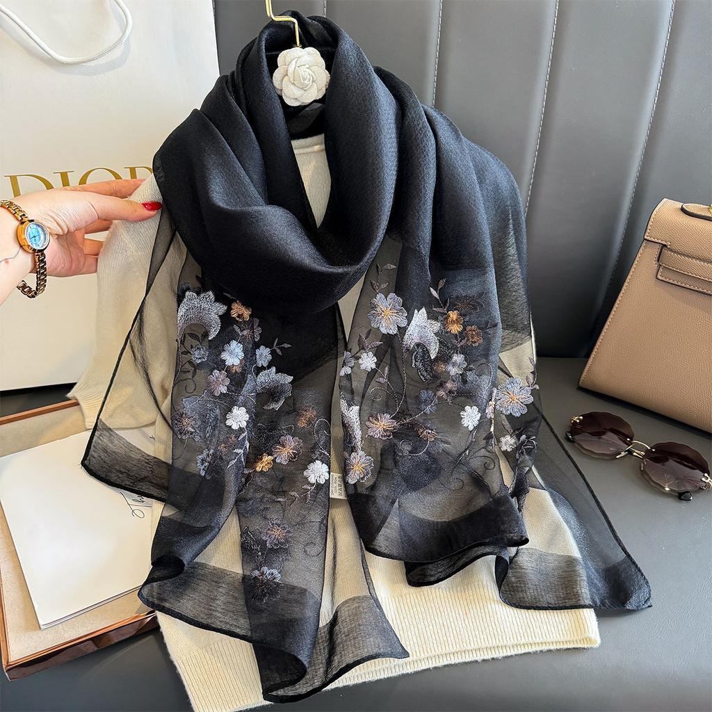 Silk wool scarf Shawls and Wraps Women Floral Embroidery Bufandas Foulard Pashmina Neck Poncho Female Scarves Hijab Bandana