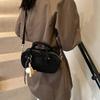 Autumn and Winter Retro Matte Small Bag Women's New Popular Versatile Messenger Bag Portable Pillow Bag
