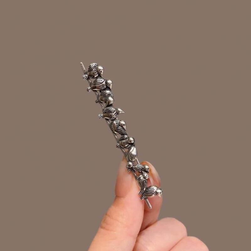 Vintage Silver Color Birds Arrangement Brooches for Women Men Niche Trend Suit Brooches Pins Daily Commute Jewelry Accessories