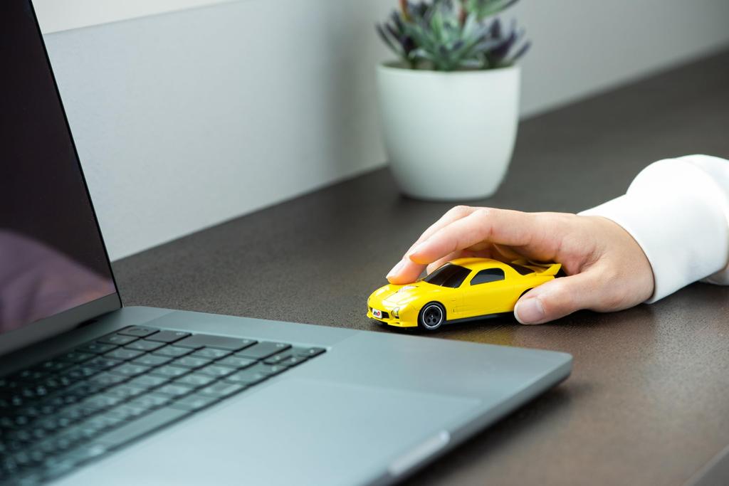 Wireless Mouse for Mazda RX-7 (FD3S) "Initial D" Keisuke Takahashi Volume 18 Edition Initial D Bluetooth 5.1