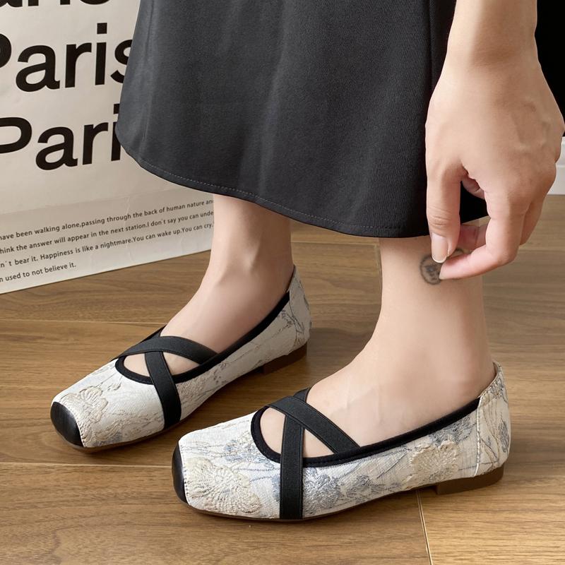 Fashion Floral Embroider Ballet Shoes Woman Elegant Almond Toe White Lace Ballerina Flats Ladies Cross Straps Wedding Party Mary Janes