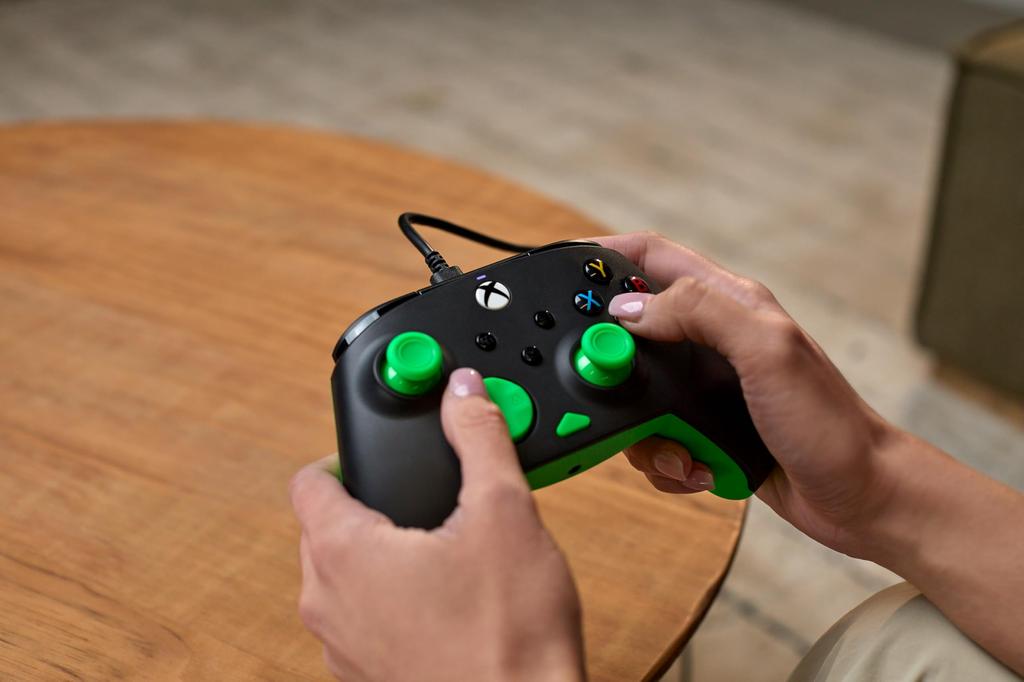 TURTLE BEACH Rematch Core Black Green Wired USB Officially Licensed by Compatible with PC and Xbox Series Chat Mic Ergonomic Design Warranty &