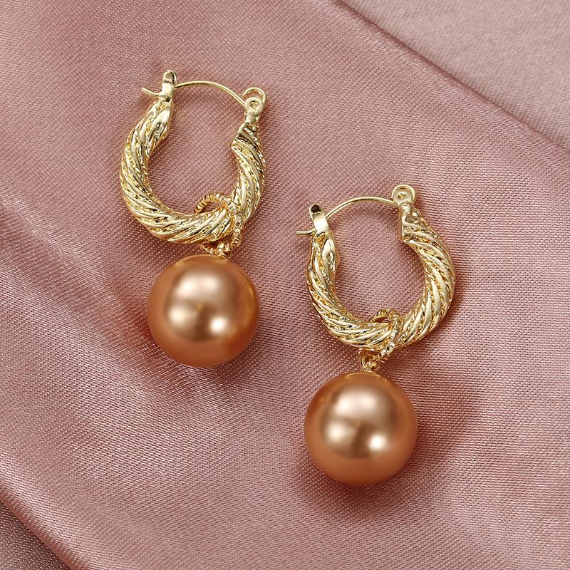 1 Pair of Vintage Imitation Pearl Earrings, Suitable for Daily Use