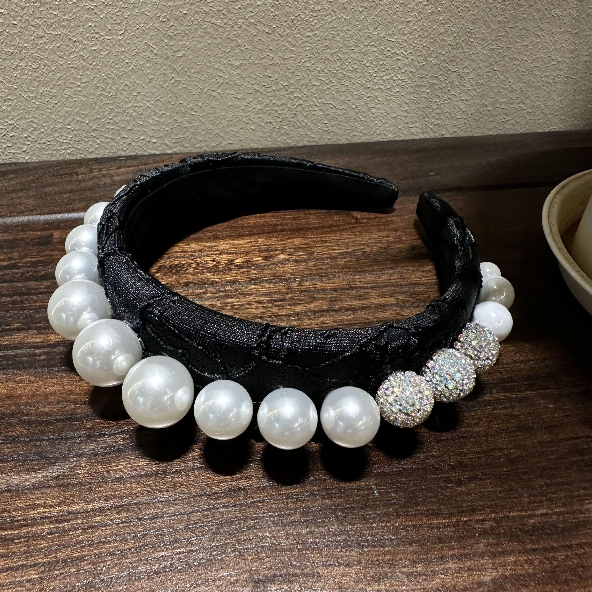 

Жемчужные повязки на голову Широкий обруч для волос с жемчугом Элегантная белая жемчужная повязка на голову Головной убор Обруч для волос Свадебные аксессуары для волос для женщин