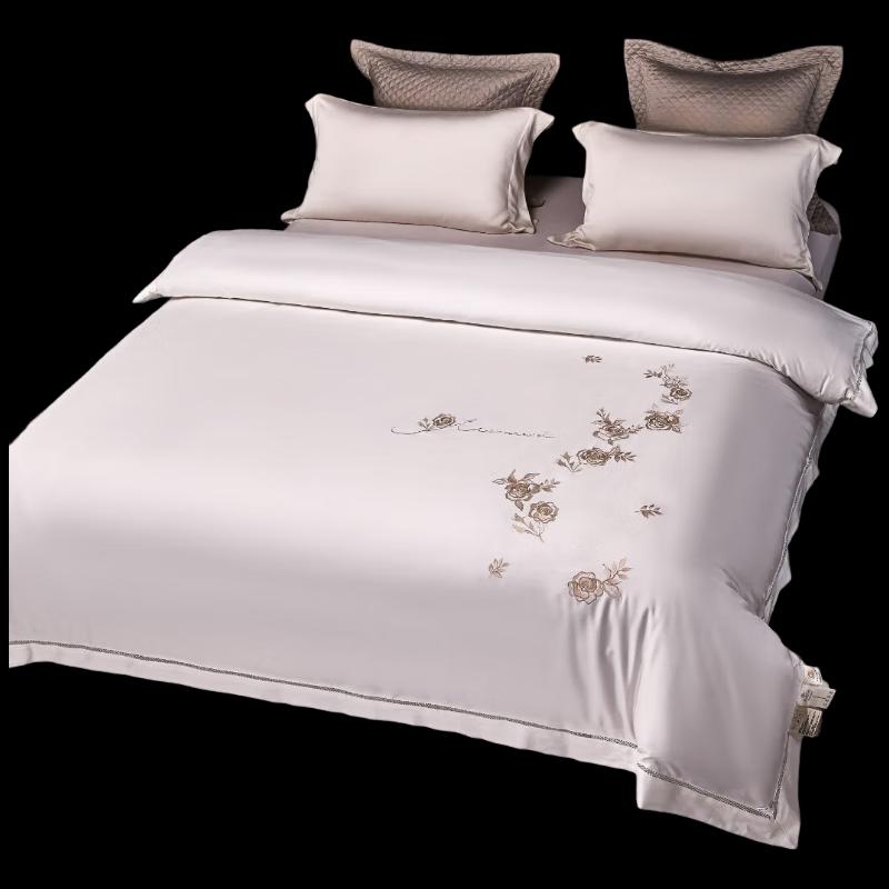 

Hongdou Roma Style Lyocell Fiber Summer Quilt