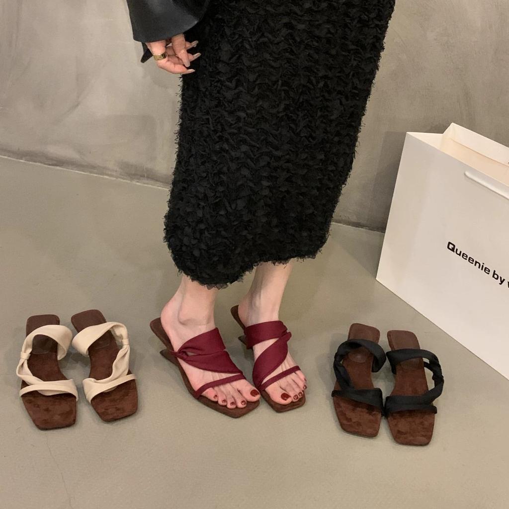 Wedge heel red French cool slippers fairy shoes wear 2025 new summer temperament with skirt sandals