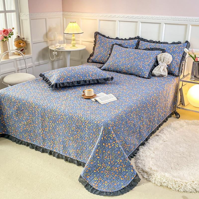 New Cotton Bed Cover Retro Lace Cotton Bed Cover Set of Three