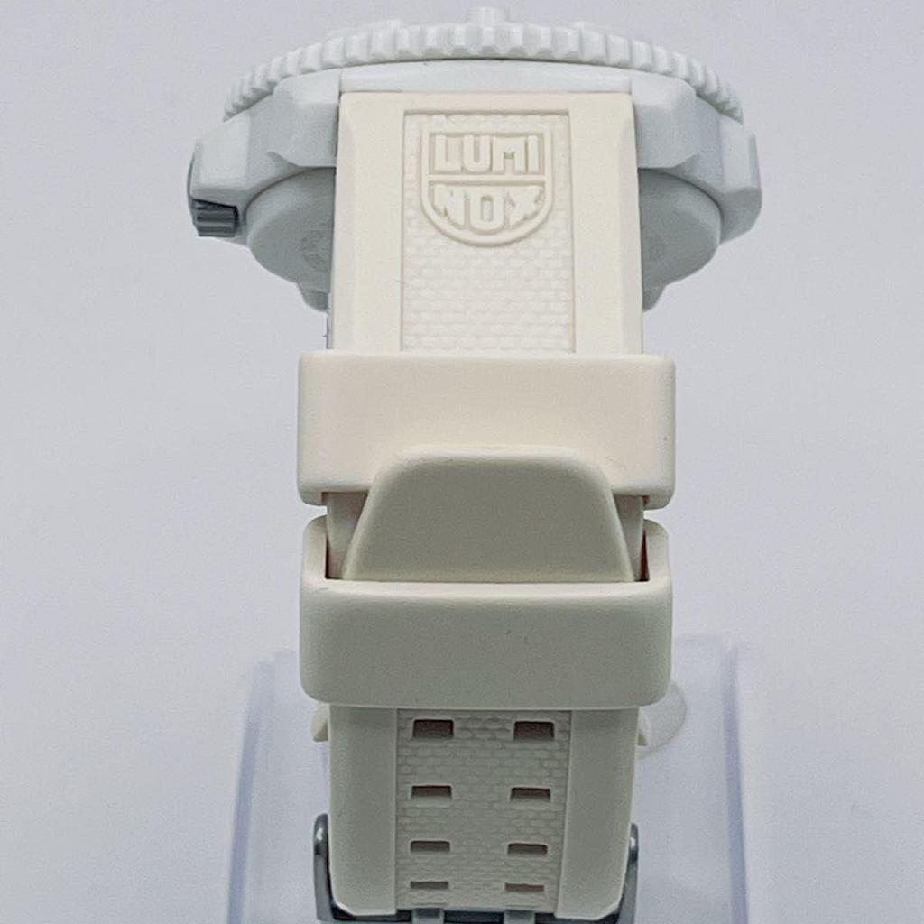 Used Luminox LUMINOX 3050/3950 Navy Seal Whiteout Rubber Belt Quartz Watch White Men's