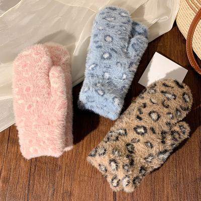 1 Pair Winter Mittens Leopard Print Warm Plush Gloves Soft Thickened Cold-Proof Skiing Travel Gloves