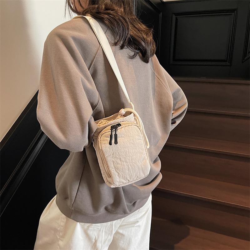 Casual versatile small square bag spring new fashion canvas small square bag high-end trend messenger bag