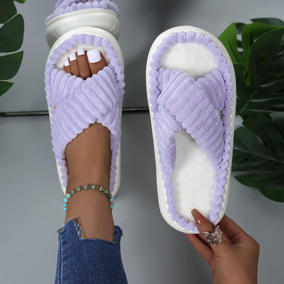 Женские тапочки 2024 года — фото 4