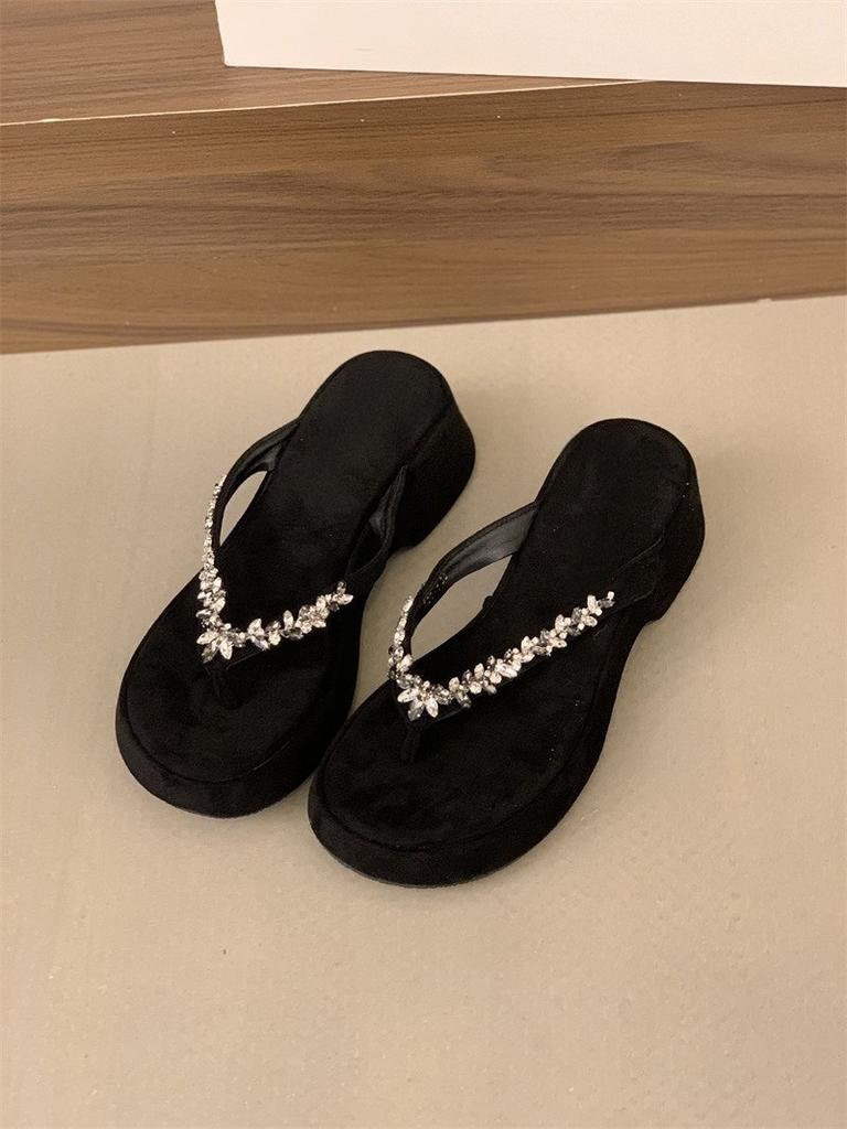 Rhinestone flip-flops platform women's summer 2025 new outer wear fashion heightened slope heel seaside cool slippers sandals
