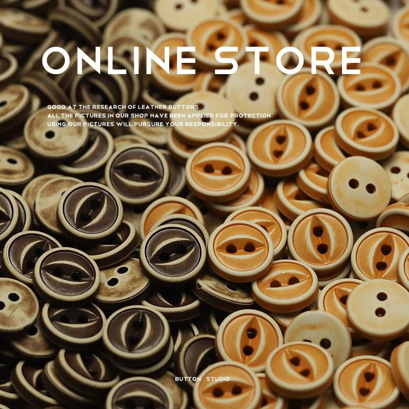 

5Pcs Two-Eyed Fisheye Buttons Old Retro Shirt Buttons Leader Children S Dress Knitted Sweater Clothing Buttons 1 #[11mm fish eye coffee color]