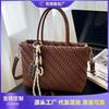 Popular Bags Women's New Autumn and Winter Niche Messenger Bags Casual Portable Small Square Bags