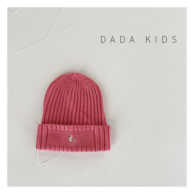 

Детская вязаная шапка тонкая шапка-пуловер на раннюю осень в корейском стиле простая вышивка западный стиль для мальчиков и девочек шерстяная шапка тренд 48-52cm