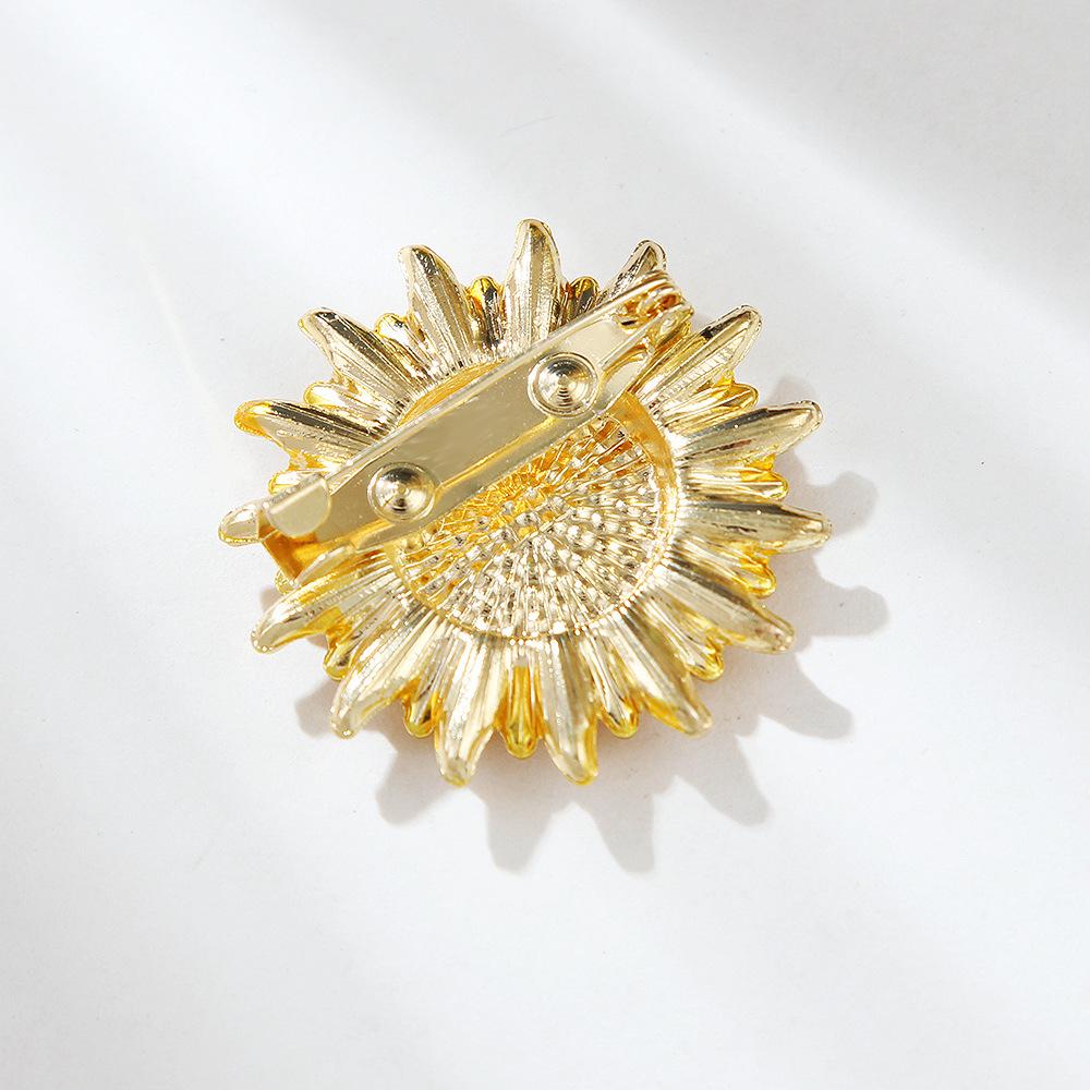 Enamel Sunflower Rhinestone Brooch with Rhinestones Plant Flower Corsage Fashion Eco-friendly Alloy Jewellery Perfect Gift for Couples