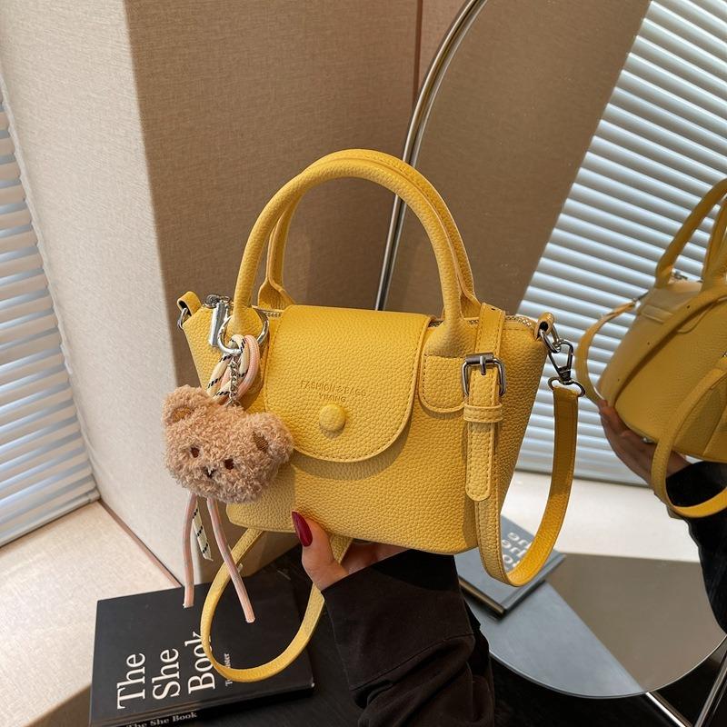 Retro small bag women's spring and summer new handbag high-end simple commuting fashion messenger bucket bag