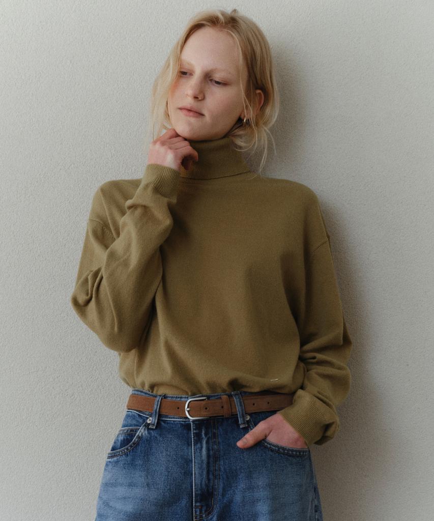 Yulago Washable Turtleneck Knit