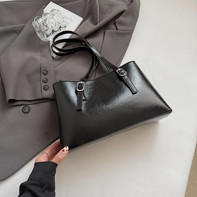 

Commuter handbag bag women s summer new fashion retro underarm shoulder bag large capacity tote bag чорний