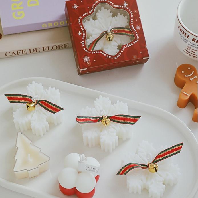 Christmas Snowflake Scented Candle Handmade Creative Fragrance