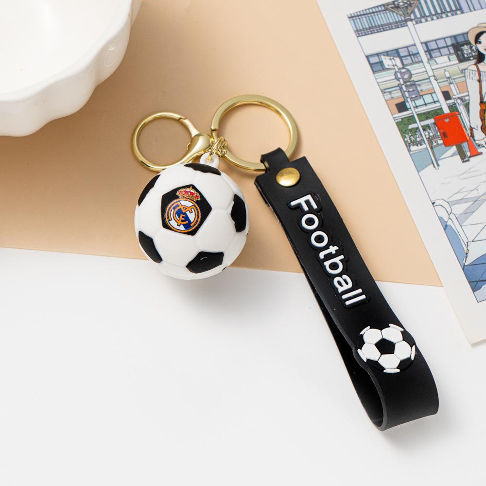 Fußball Schlüsselanhänger 2026 – Sportlicher Auto- & Rucksackanhänger für Fans, Fußball-Themen-Geschenk für Männer, Jugendliche & Sportler