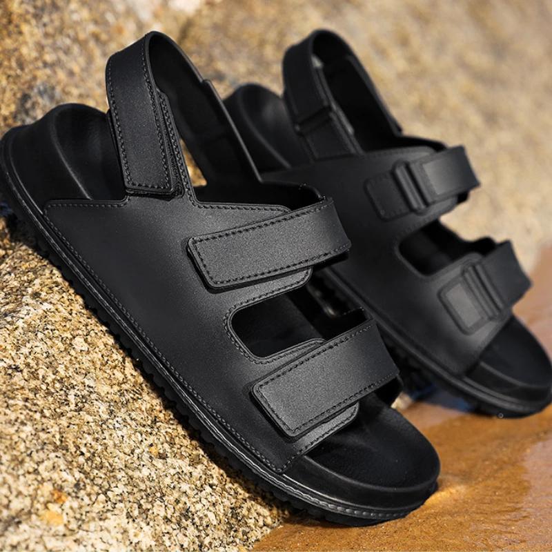 Sandálias Masculinas com Velcro Slip-on Masculinas Verão Plataforma Salto Anabela Chinelos Respiráveis Sapatos de PVC Confortáveis Sapatos de Praia Respiráveis