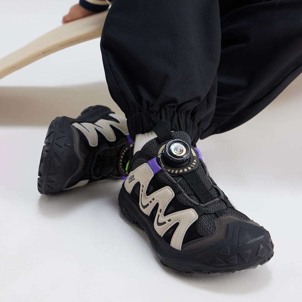 Left West Girls' Sports Shoes and Children's Shoes 2026 New Button Function Mesh Breathable Casual River Tracing Shoes with Western Style