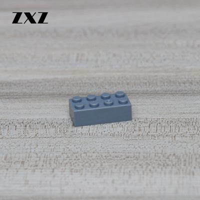

Building Blocks 2 x 4 Educational Construction Toys for Children Kids 3001 Car Truck Plane WW2 Military Building Accessories світло-сірого кольору