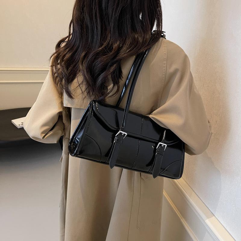 

Сумка через подмышку Premium sense, женская, осенне-зимняя, модная, ретро, сумка через плечо, универсальная сумка чёрный